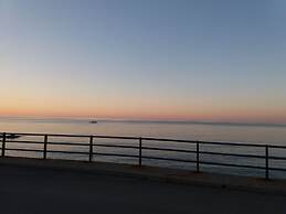 SEAesta Beach Studios