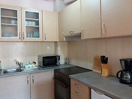 SEAesta Beach Studios