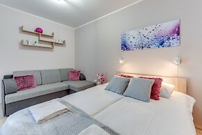 Apartinfo Aura Island Apartments