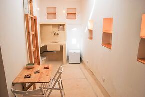 White Riad Apartment