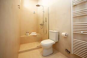 Live in Athens, Thiseio Historic House