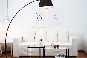 Live in Athens, Thiseio Historic House