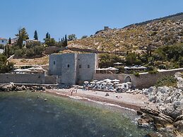 Lotus Sweet Home Hydra