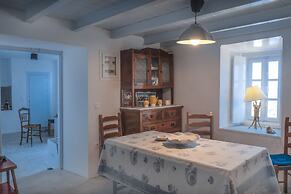 Lotus Sweet Home Hydra