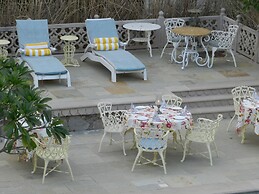 Khas Bagh
