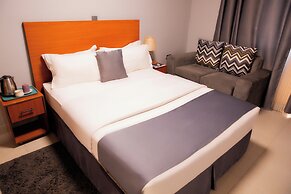 Romalo Hotel & Apartments