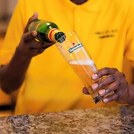 Romalo Hotel & Apartments