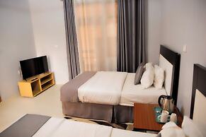 Romalo Hotel & Apartments