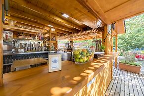 Rosaleda Del Mijares