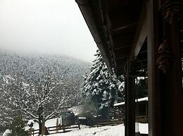 Vasilikia Mountain Farm & Retreat