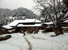 Vasilikia Mountain Farm & Retreat