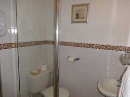 Aberdour Guest House