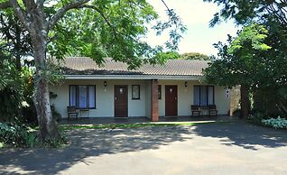 Birds of paradise B&B