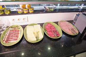 Apartahotel Énfasis-Group