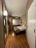 Hotel Oeste Plaza