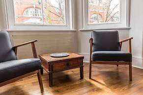 Eson2 - Charming 3 Bedroom Flat in Chelsea
