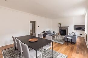 Eson2 - Charming 3 Bedroom Flat in Chelsea