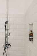 Eson2 - Charming 3 Bedroom Flat in Chelsea