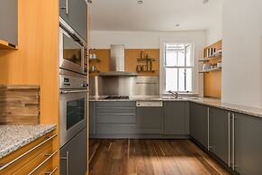 Eson2 - Charming 3 Bedroom Flat in Chelsea