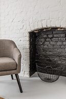 Eson2 - Charming 3 Bedroom Flat in Chelsea