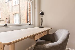 Eson2 - Charming 3 Bedroom Flat in Chelsea