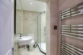 Eson2 - The York Street Nest