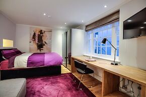 Eson2 - The York Street Nest