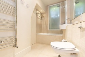 Eson2 - The Dawson Place in Notting Hill