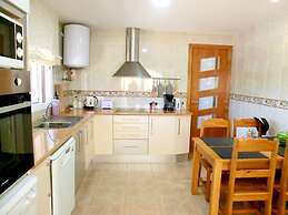 106163 - Villa in Maçanet de la Selva