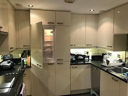 Eson2 - The Hayes Place Lodge