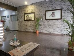 Hotel & Suites by Habitat