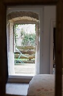 Gite De Pierre et de Lumière