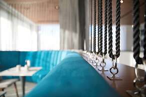 Radisson Blu Hotel, Larnaca