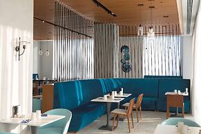 Radisson Blu Hotel, Larnaca