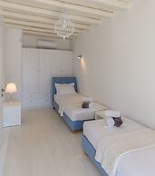 Lyra Villas Mykonos
