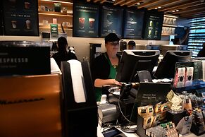 6080 Design Hotel by Eskape Collection