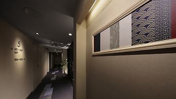 KUROMON Crystal Hotel