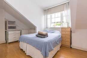 Eson2 - The South Kensington Loft