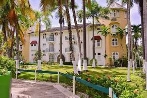 Sea Bird Beach Studio at Sandcastles Resort