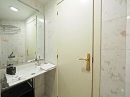 BarcelonaForRent The Gaudi Suites