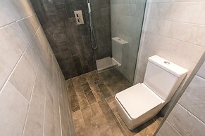 Eson 2 - The Westbourne Terrace Cocoon