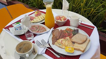 Golden Hill Parker Hotel