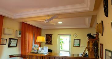 Golden Hill Parker Hotel