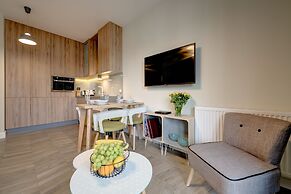 Live & Travel Apartments