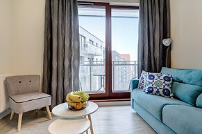 Live & Travel Apartments