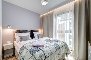 Live & Travel Apartments