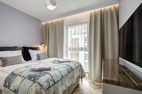 Live & Travel Apartments