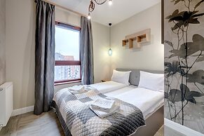 Live & Travel Apartments