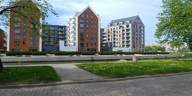 Live & Travel Apartments