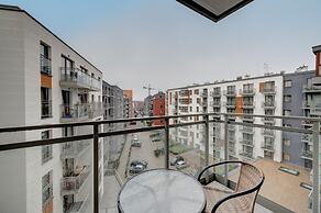 Live & Travel Apartments